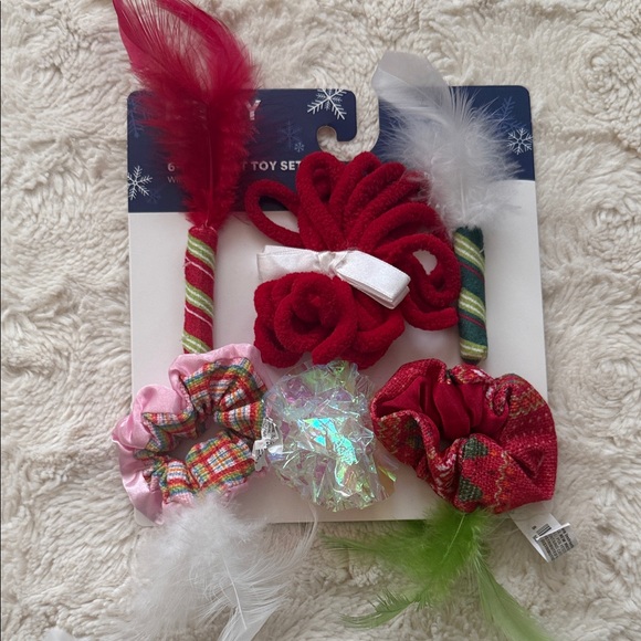 Cat Toy Set - Festive Red, Green, and Yellow - Picture 5 of 5